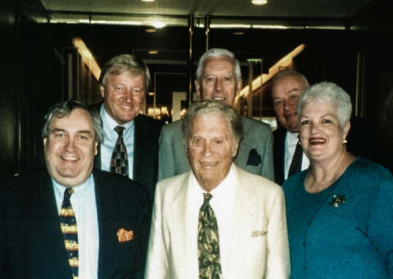 Bill Bowe, EVP & Gen. Counsel, Karl Steinberg, VP HR, Robert Gwinn, Chairman, Peter Norton, President, EB, Patricia Wier, President, EB USA 2000