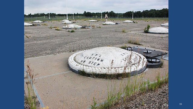 Diapositive 15 : Trappes de silos de missiles à Nekoma
